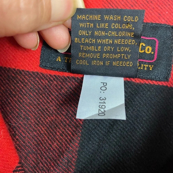 Hickory Shirt Co. Buffalo lumberjack red black plaid button flannel shirt Sz  L - Picture 8 of 13